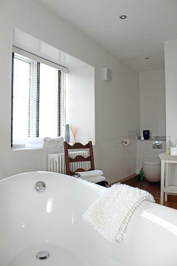 Ty Llwyd Bed & Breakfast Treffynnon Dış mekan fotoğraf
